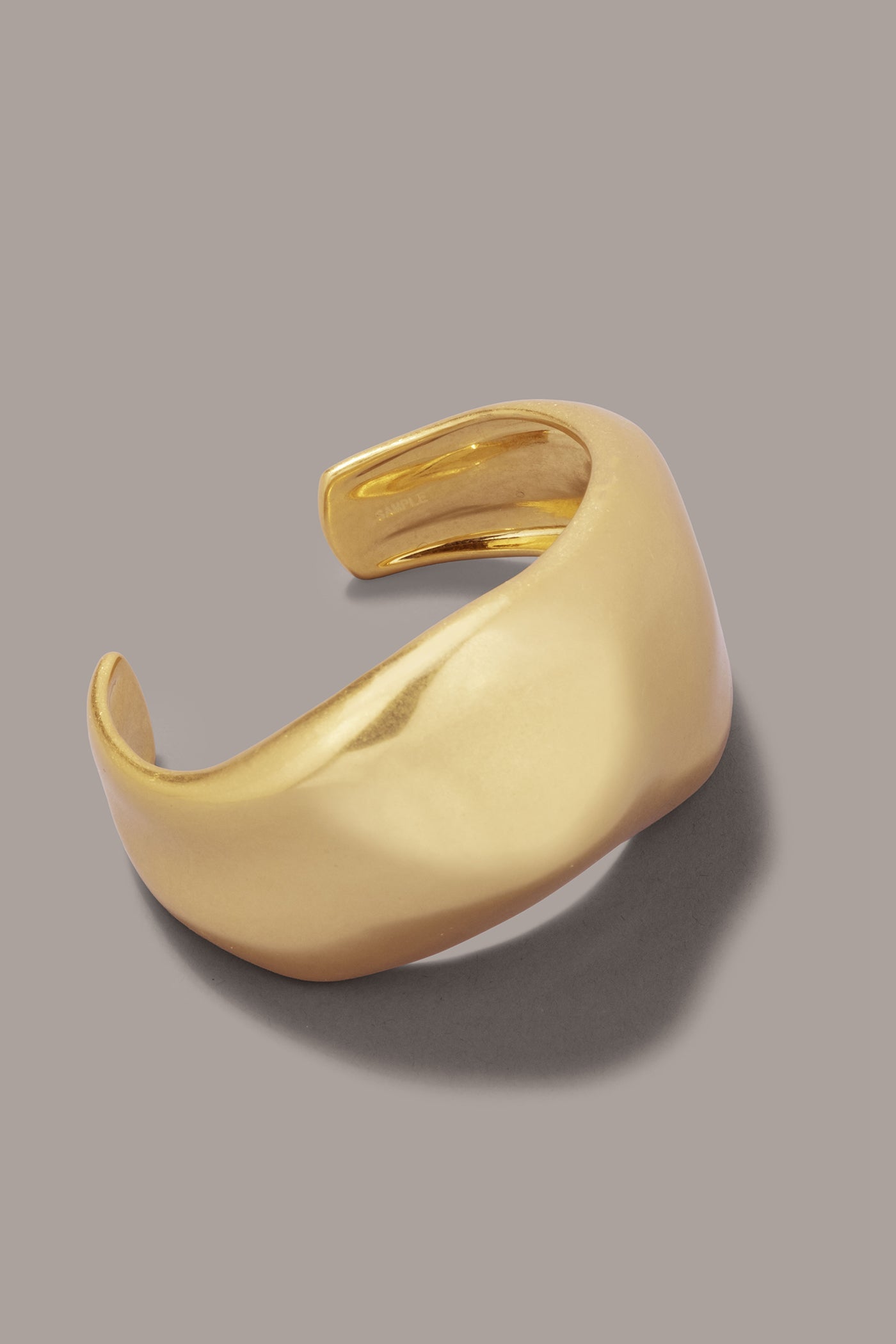 SIGNATURE CUFF BRACELET