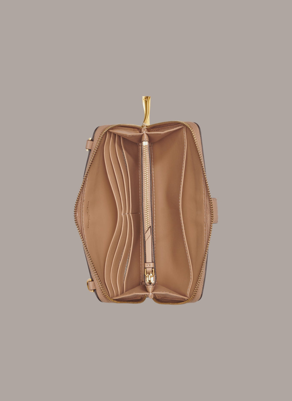VALLEY STREAM WALLET ON THE STRING