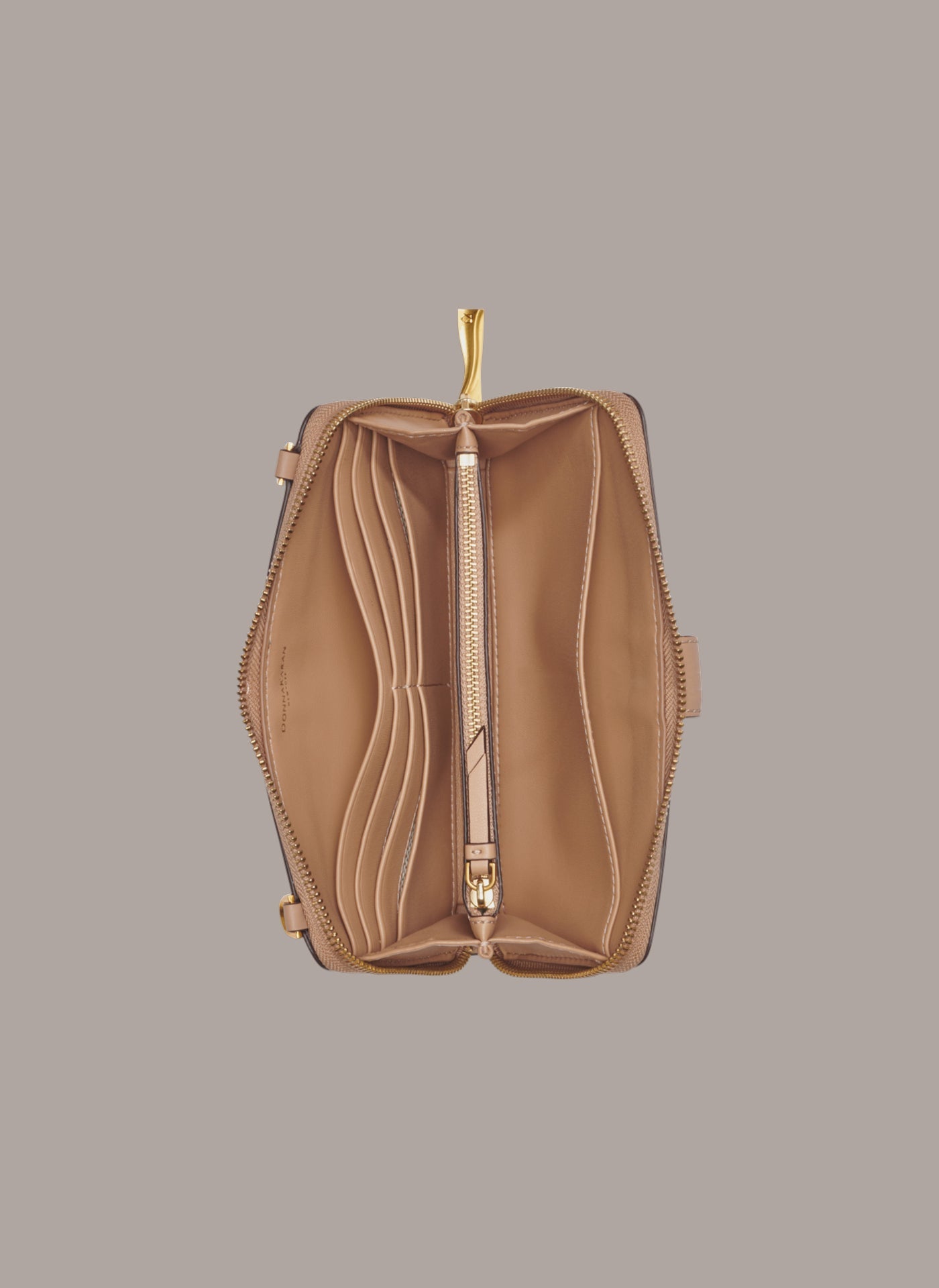 VALLEY STREAM WALLET ON THE STRING